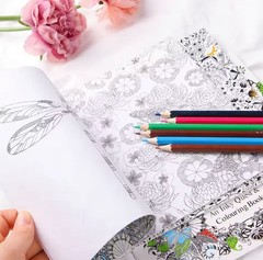 The Coloring Set: Pack of 9 L. Morandi Gel Pens & 24 Pg Animal Coloring Book