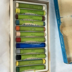 Vtg Artista Colored Dustless Chalk 1 Box of 12 Various Colored Unused USA