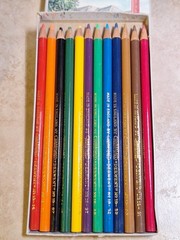 Cumberland Pencil Co Derwent Series 19 Set Of 12 Colored Pencils Keswick England