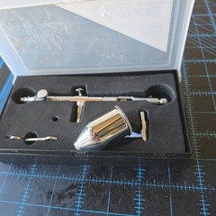 Master SB88 Pro Set Dual-Action Side Feed Airbrush no needle, as shown open box