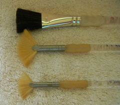 Lot OF 6 Royal Soft Grip Brushes ~ Never Used