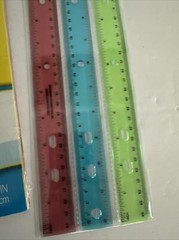 Construction Paper 36 /assorted Sheets E2D + 3 Plastic Rulers – Free Shipping