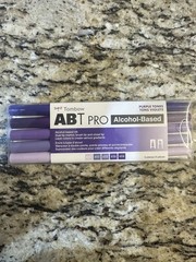Tombow ABT PRO Alcohol-Based Twin Tip Marker Set 10 Pack Pink Purple Multicolor