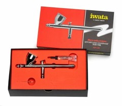 Iwata Revolution HP-CR (R4500) – Gravity Feed Dual Action Airbrush