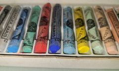 Vtg Sennelier Pastels Tendres Surfins “A L’Ecu” extra soft 25 asst colors 132171