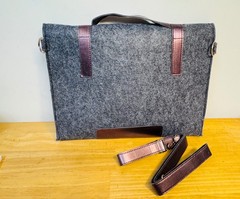 Artist’s Loft Drawing Set with Felted Case, Sketch Pad & Tips/techniques manual