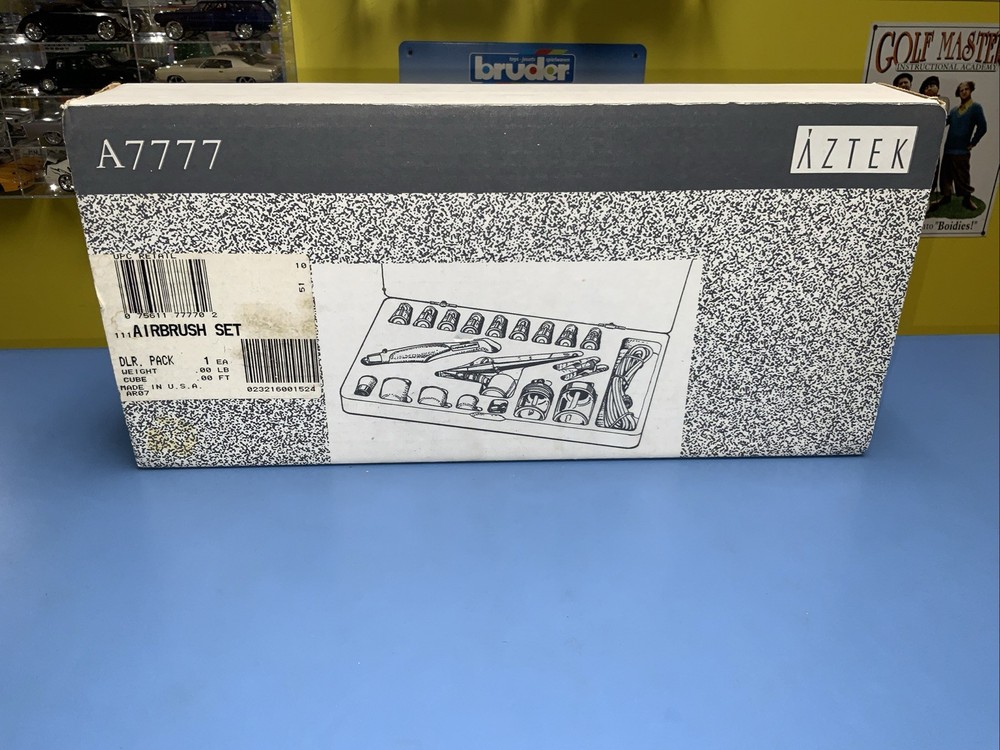 Aztek Air Brush Set A777 Wood Case & Original Box Testors Corp. NEW